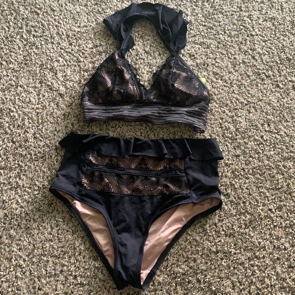 High waisted bikini set